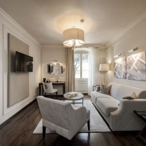 Rooms & Suites