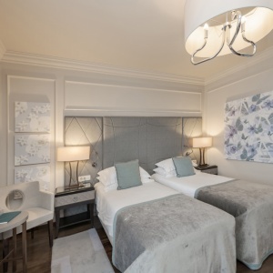 Rooms & Suites