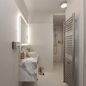 Rooms & Suites