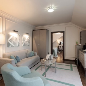 Rooms & Suites